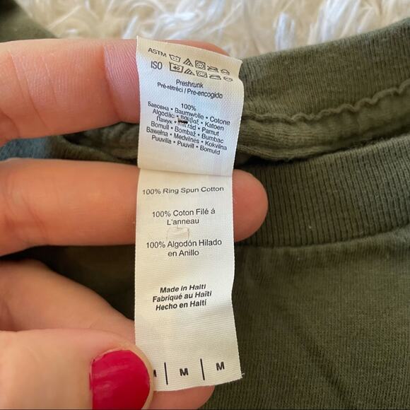 Anvil embroidered pint tastes like I’m not working tomorrow shirt size Medium M - Picture 3 of 6